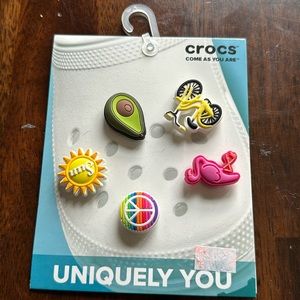 Crocs charm  5 jibbitz